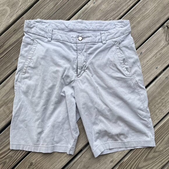 Lululemon Athletica Men's Shorts Gray Chinos Size 36 - Picture 1 of 9
